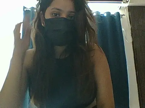 Snapshot of luvruhi chatting on 06/10/26, 07:51 luvruhi online show from 06/10/26, 07:51
