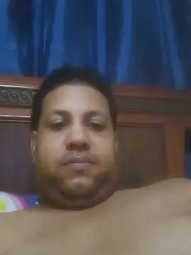 BustlingShirt online show from 06/14/26, 01:58