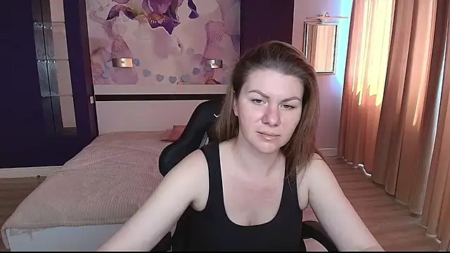 LunaKissesx online show from 06/18/26, 11:25
