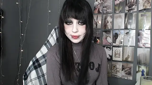 lucyy0 0ddeath online show from 06/11/26, 06:00