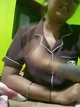 Snapshot of Sapna-p chatting on 06/11/26, 05:11 Sapna-p online show from 06/11/26, 05:11