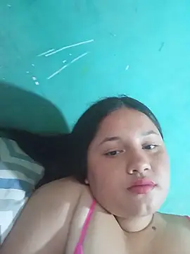 Snapshot of Yulisa_70 chatting on 06/09/26, 02:28 Yulisa 70 online show from 06/09/26, 02:28