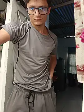 Davitfitnosuke online show from 07/30/26, 04:50