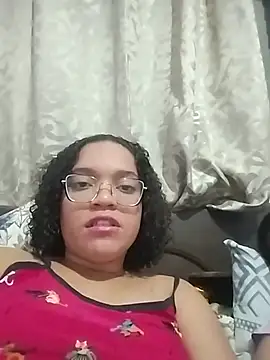 Esquetadinhas online show from 07/18/26, 01:43