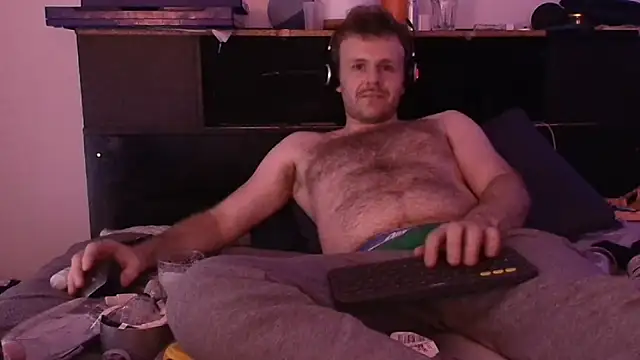 kinkyboipig online show from 06/11/26, 06:17