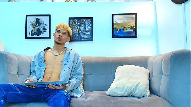 Hot skinny guys online show from 07/22/26, 01:30