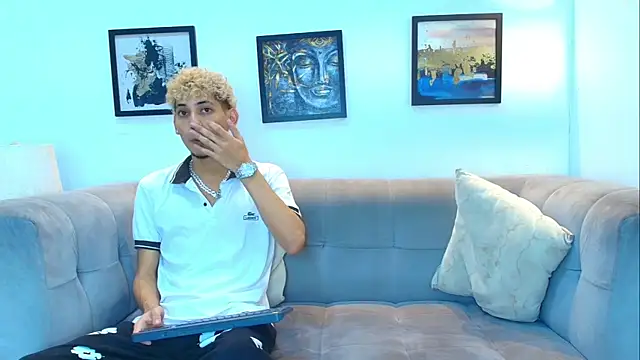 Hot skinny guys online show from 07/25/26, 01:25