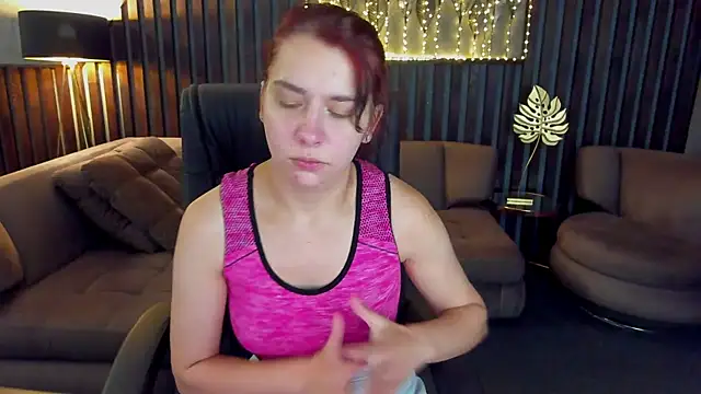 Livia Shy online show from 07/05/26, 05:25
