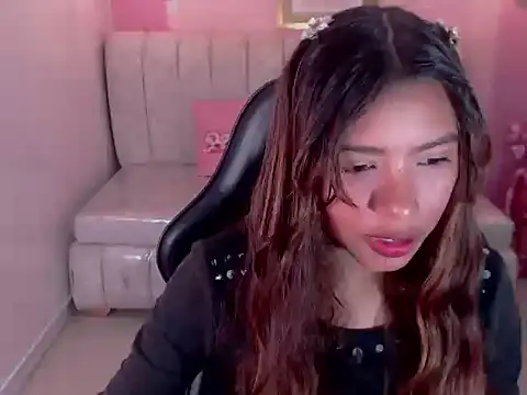 lisa s1 online show from 06/11/26, 07:56