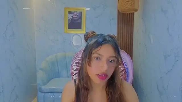 lisa s1 online show from 06/12/26, 07:57