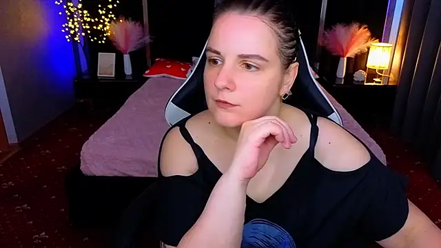 KatrinMilly online show from 06/16/26, 12:19