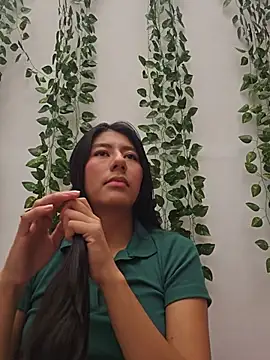 Carla Alvez online show from 07/04/26, 05:30