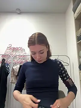 AlisaRussel online show from 06/19/26, 04:44