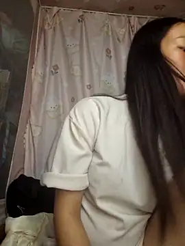 Snapshot of Siva_ane chatting on 06/18/26, 02:56 Siva ane online show from 06/18/26, 02:56