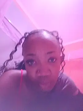 Busty Andieee online show from 06/15/26, 07:49