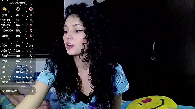 Diamond Curls online show from 07/01/26, 03:34