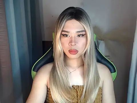 Horny HoneyX online show from 07/28/26, 01:54