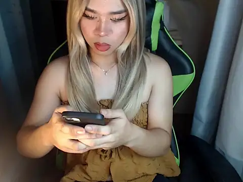 Horny HoneyX online show from 07/28/26, 04:39