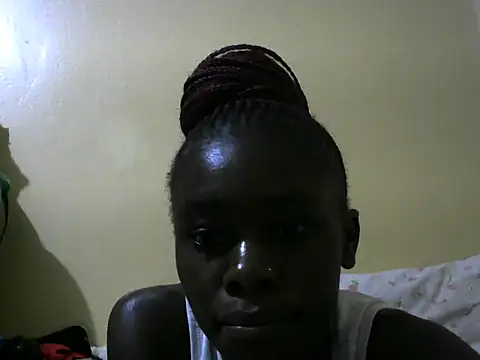 Snapshot of slimpie5 chatting on 06/10/26, 04:06 slimpie5 online show from 06/10/26, 04:06