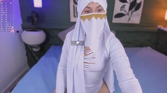 aisha k online show from 07/10/26, 10:23