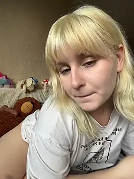 LazyFlora online show from 06/13/26, 02:48