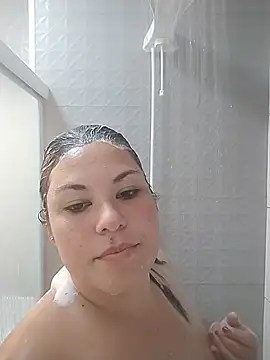 Natasha Polaroid online show from 08/02/26, 03:49