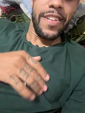 Novinhofalcon online show from 06/11/26, 02:53