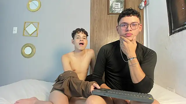 boy hotparty online show from 07/28/26, 07:26