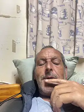 GeldenKuy online show from 06/23/26, 04:27