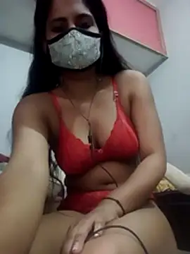 Snapshot of Virgin_girl_001 chatting on 06/12/26, 04:33 Virgin girl 001 online show from 06/12/26, 04:33
