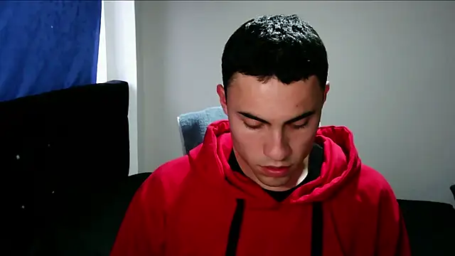 Ethann Valee online show from 08/05/26, 10:55