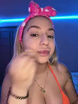 xLexi online show from 07/17/26, 01:51