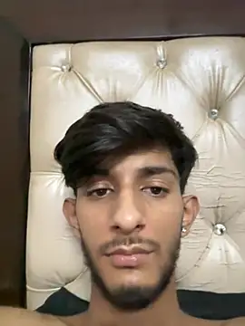 ronnnnn718 online show from 07/04/26, 11:55