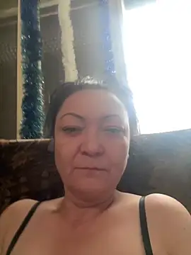 hotsweetiecandy2 online show from 06/18/26, 04:11