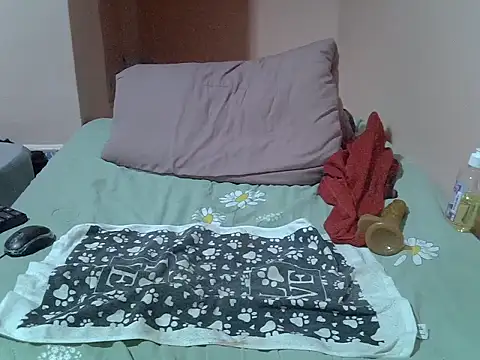 pretty renor online show from 07/15/26, 04:34