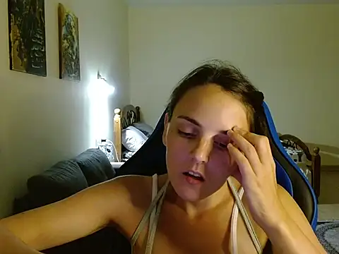 OliviaTheS online show from 07/26/26, 08:49