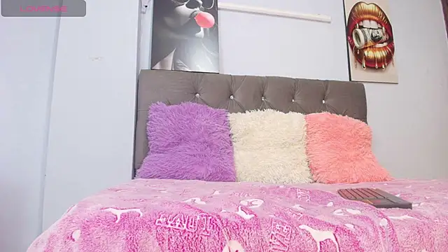 Isabella nastyy online show from 07/10/26, 02:30