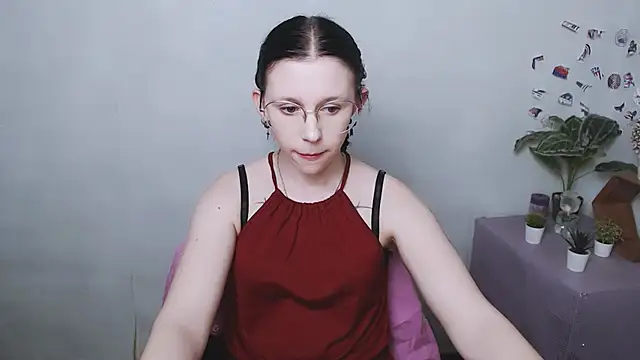 AniMay77 online show from 06/12/26, 03:00