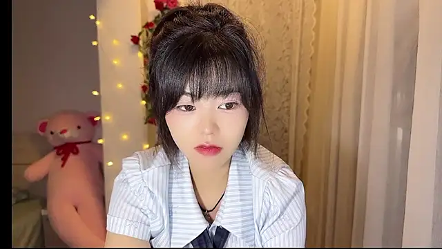 inlkitten online show from 07/12/26, 03:47