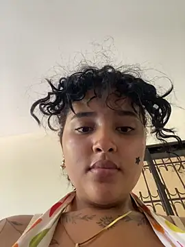 maryale01 online show from 06/24/26, 07:24