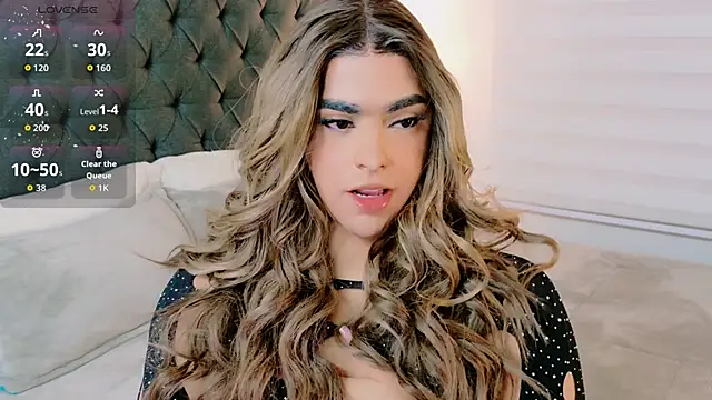 Snapshot of Scarlethvhonparker chatting on 11/02/25, 12:35 Scarlethvhonparker online show from 11/02/25, 12:35