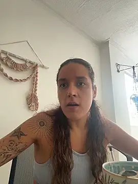 SOPHIA VELMONT online show from 06/17/26, 04:08