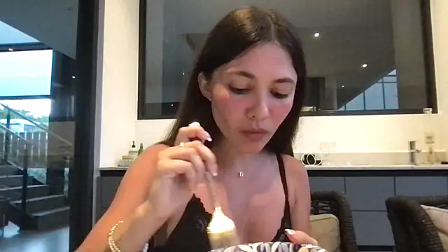 danycarterr online show from 06/13/26, 11:02
