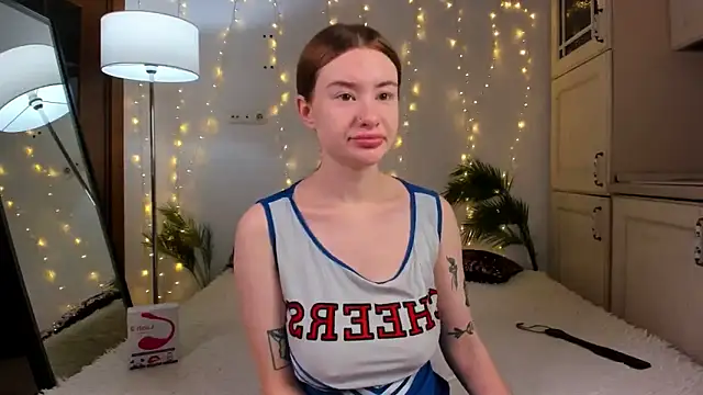 Snapshot of SonyaBabyn chatting on 12/05/24, 12:22 SonyaBabyn online show from 12/05/24, 12:22