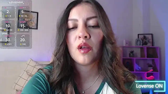 Cloee dss online show from 06/17/26, 07:59