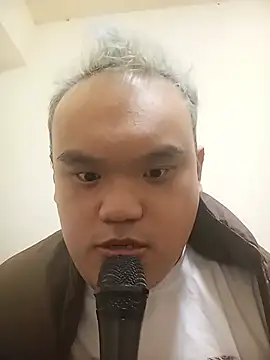 hank820927 online show from 06/12/26, 07:13