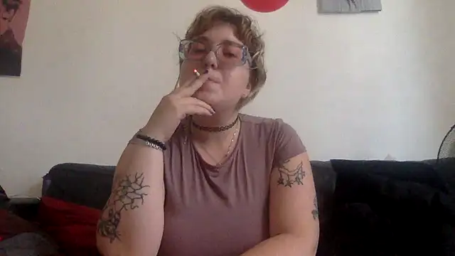 mysteradecadent online show from 06/26/26, 11:36
