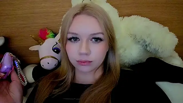 Snapshot of viyy chatting on 06/19/26, 11:41 viyy online show from 06/19/26, 11:41