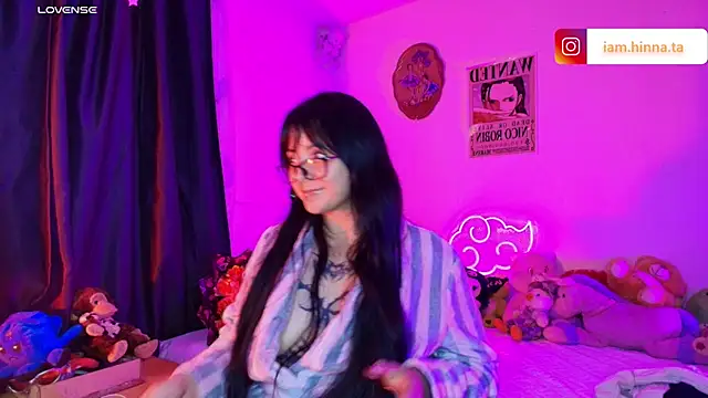 hina ht online show from 06/25/26, 04:12