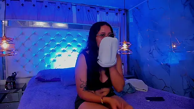 Tifanny-Val online show from 07/22/26, 12:52